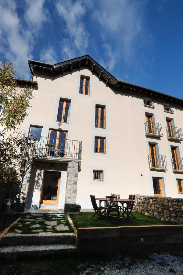 Domaine Agricole Cotze / Casa Rural Enveitg Exterior photo